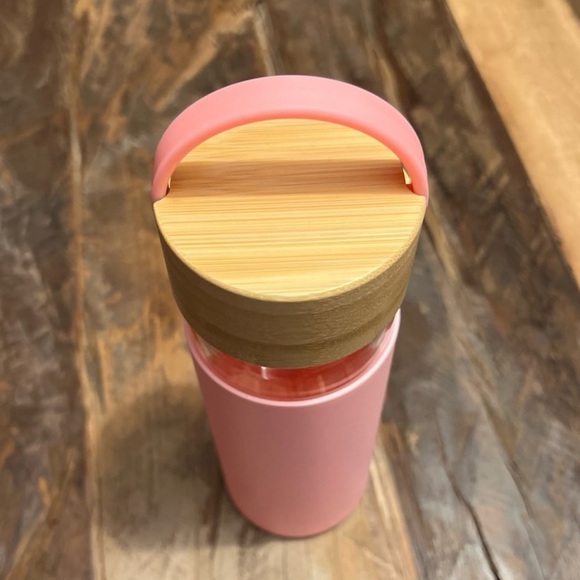 Silicone Sleeve Glass Tumbler, Bamboo Lid and Handle, Pink Water Bottle - Picture 4 of 6
